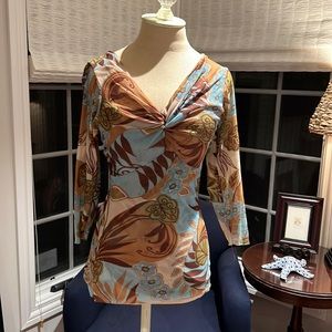 Sexy v-neck casual top size medium